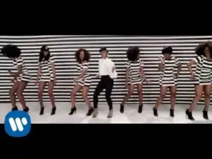 Video: Janelle Monae Ft Erykah Badu - Q.U.E.E.N.
